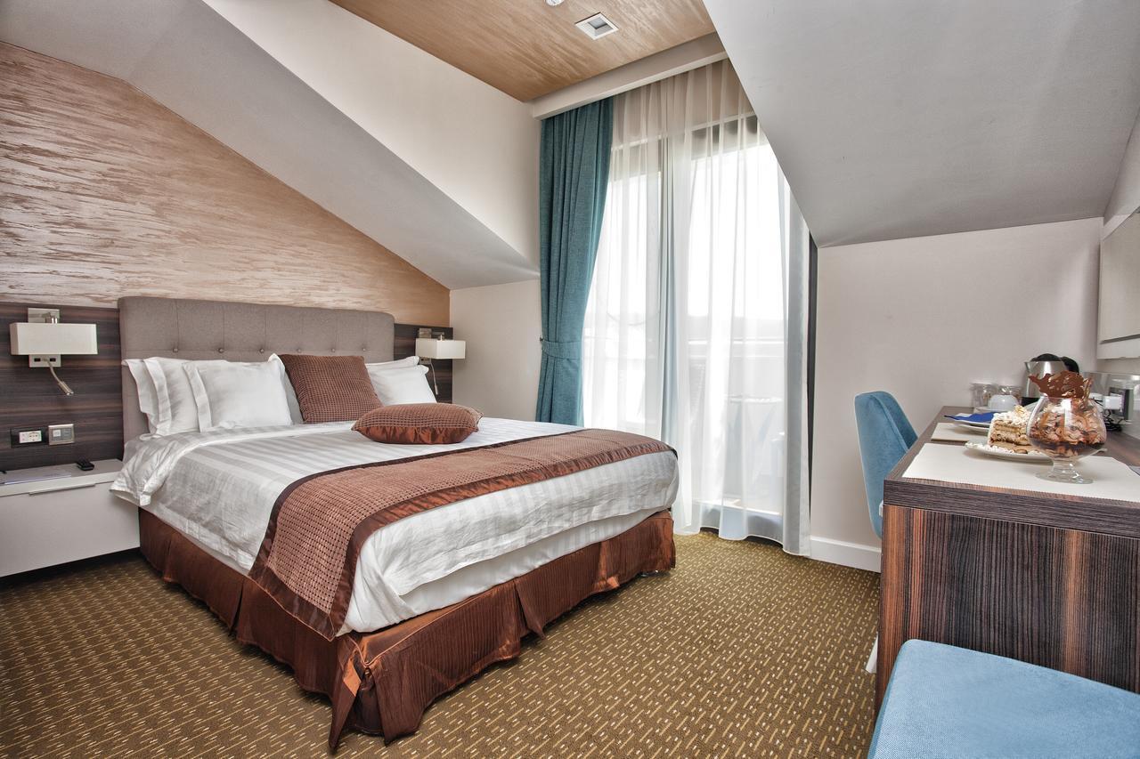 Wellness & Spa Hotel Acd Herceg Novi Exterior foto